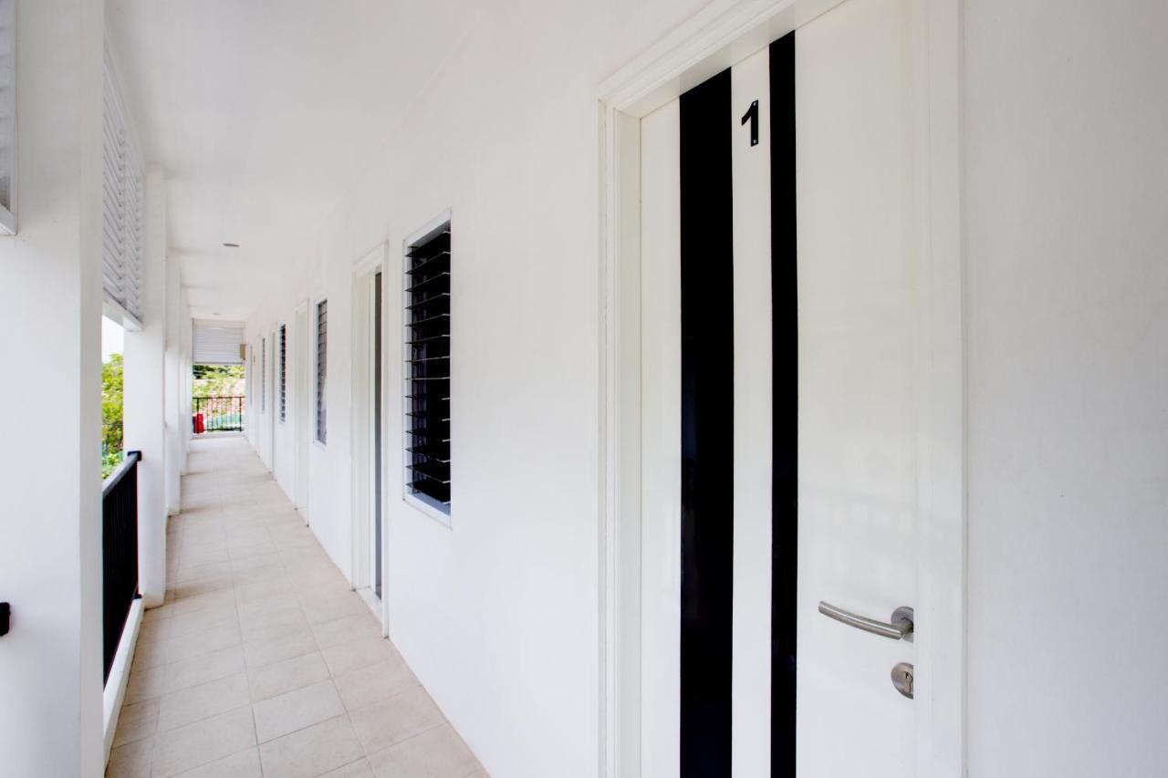Oyo 3279 Joy Residence Samarinda Kültér fotó